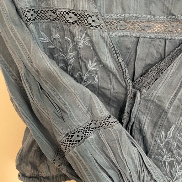 Free People Follow Your Heart Embroidered Crop Balloon Sleeve Top (S) - Picture 7 of 9